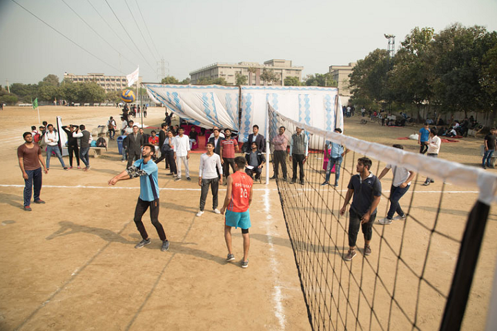 BS Anangpuria Institute of Technology and Management, Faridabad Outdoor Sports of BS Anangpuria Institute of Technology and Management Faridabad
